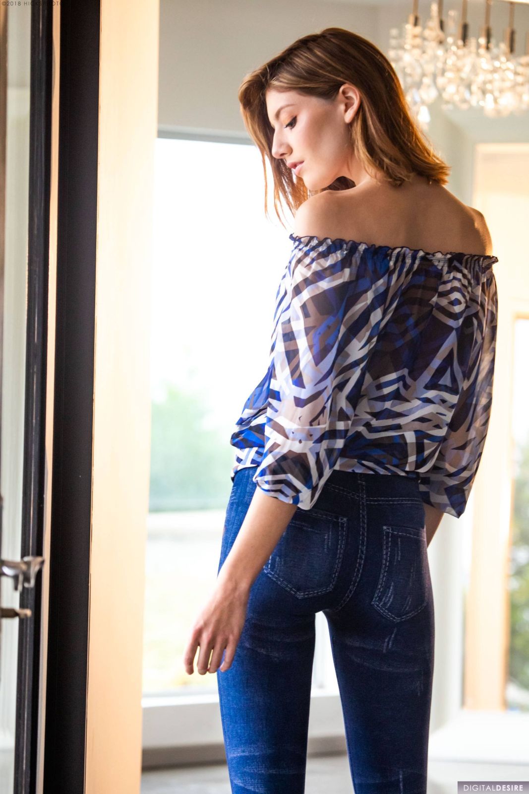 Blaire Ivory takes off her tight jeans and shirt to show you her slim sexy body