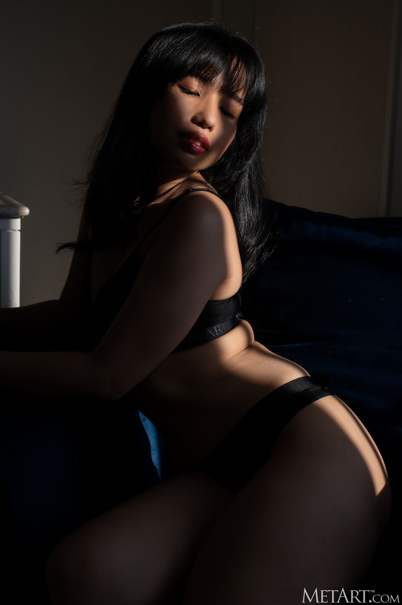 Norah Playing Over Her Gorgeous Curves
