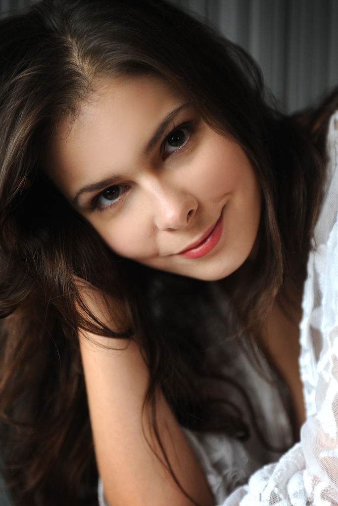 Amelie Belain - Luxurious brunette porn model hotly poses in lace peignoir