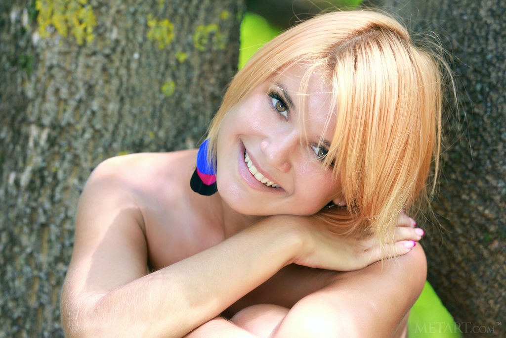 Violla A - Fabulous barely legal teen posing naked in the woods