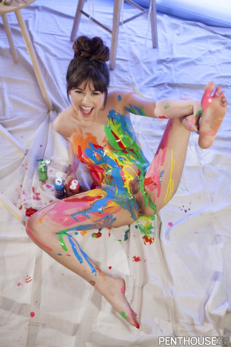 Shyla Jennings playing with paint on her seductive body